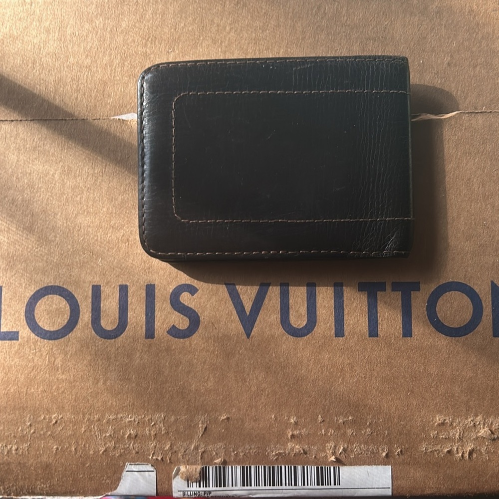 LOUIS VUITTON brown Utah leather wallet